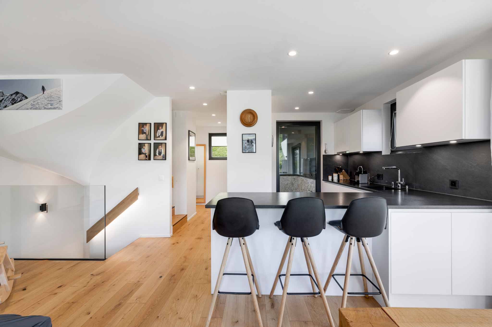 Magnificent luxury villa, quiet and secure area