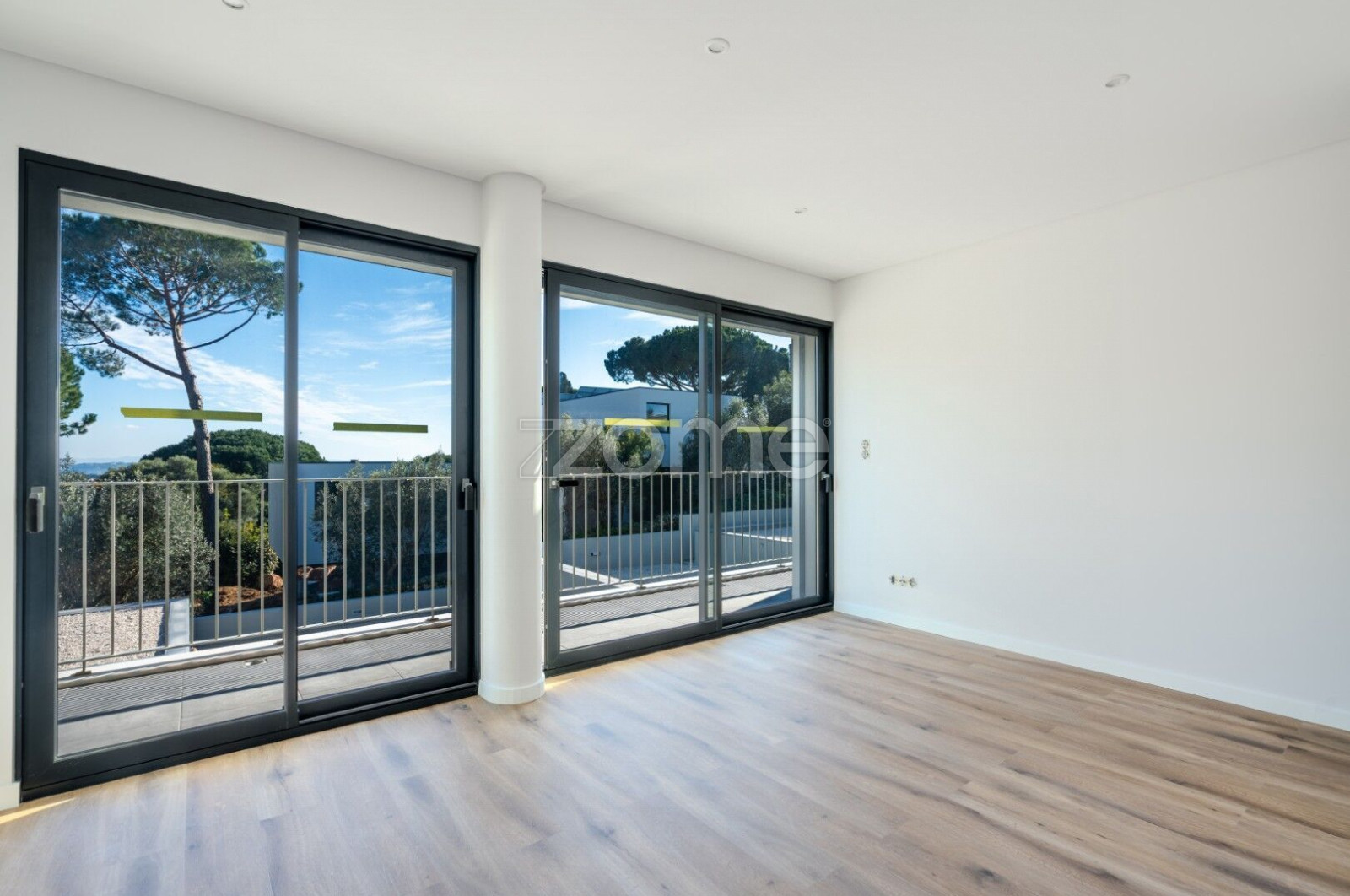 Home for sale in Barcarena, Portugal