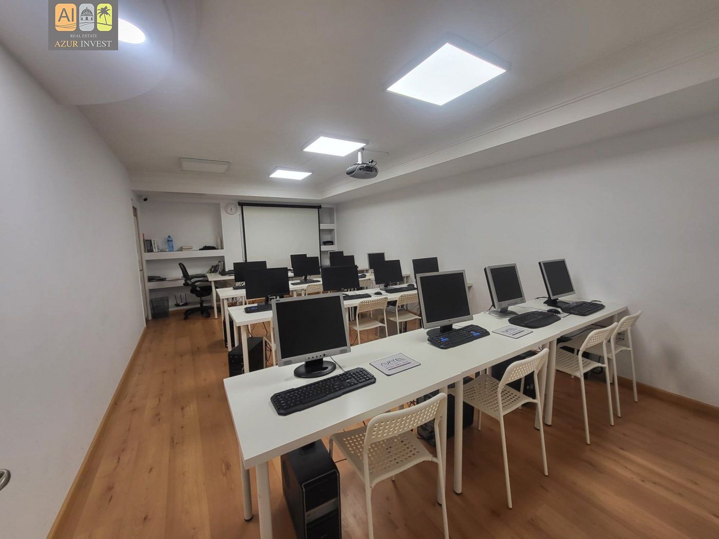 Commercial for sale in Altea, Spain