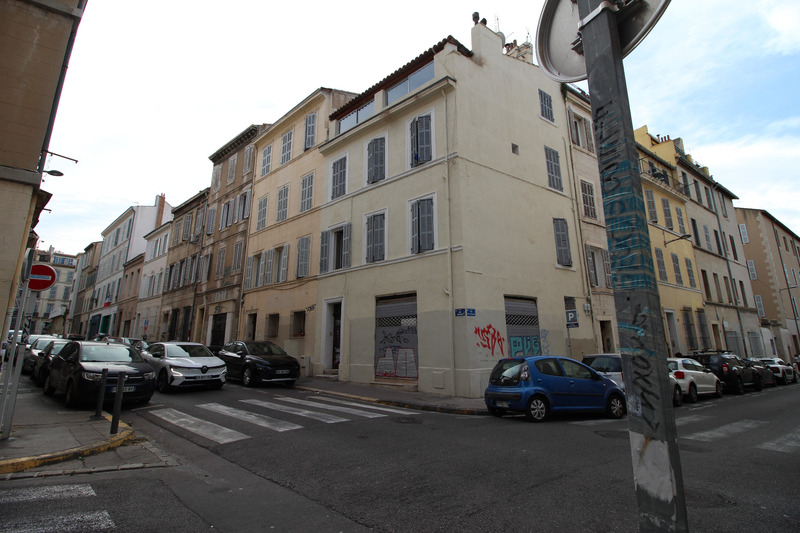 FOR SALE – INVESTMENT BUILDING LODI DISTRICT – MARSEILLE 13006 – RENTAL INVESTMENT