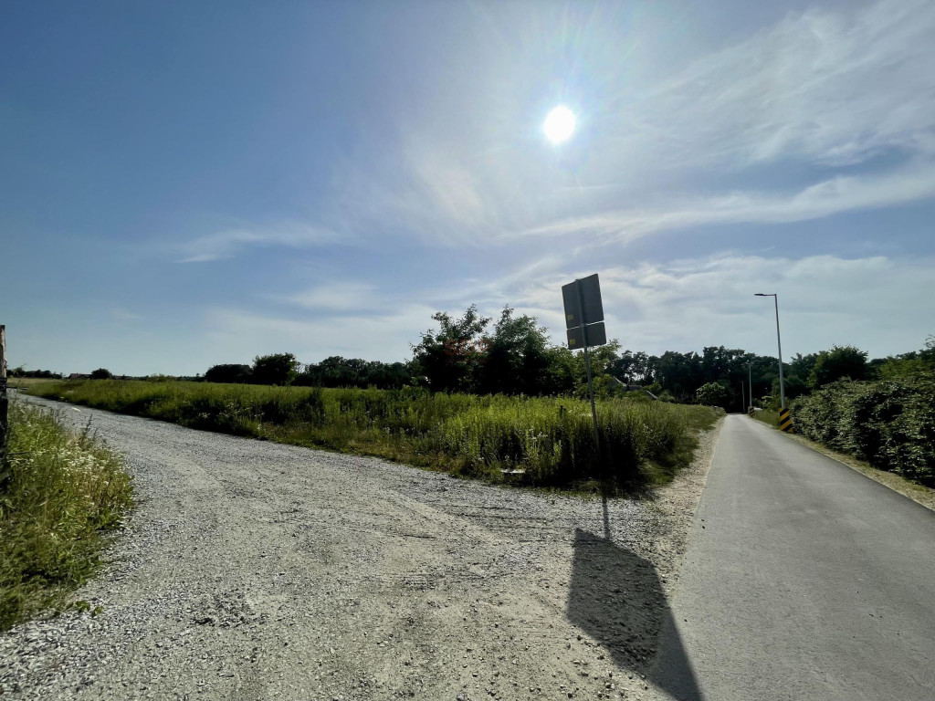 Land Plot for sale, dolnośląskie średzki (Miękinia, Poland)