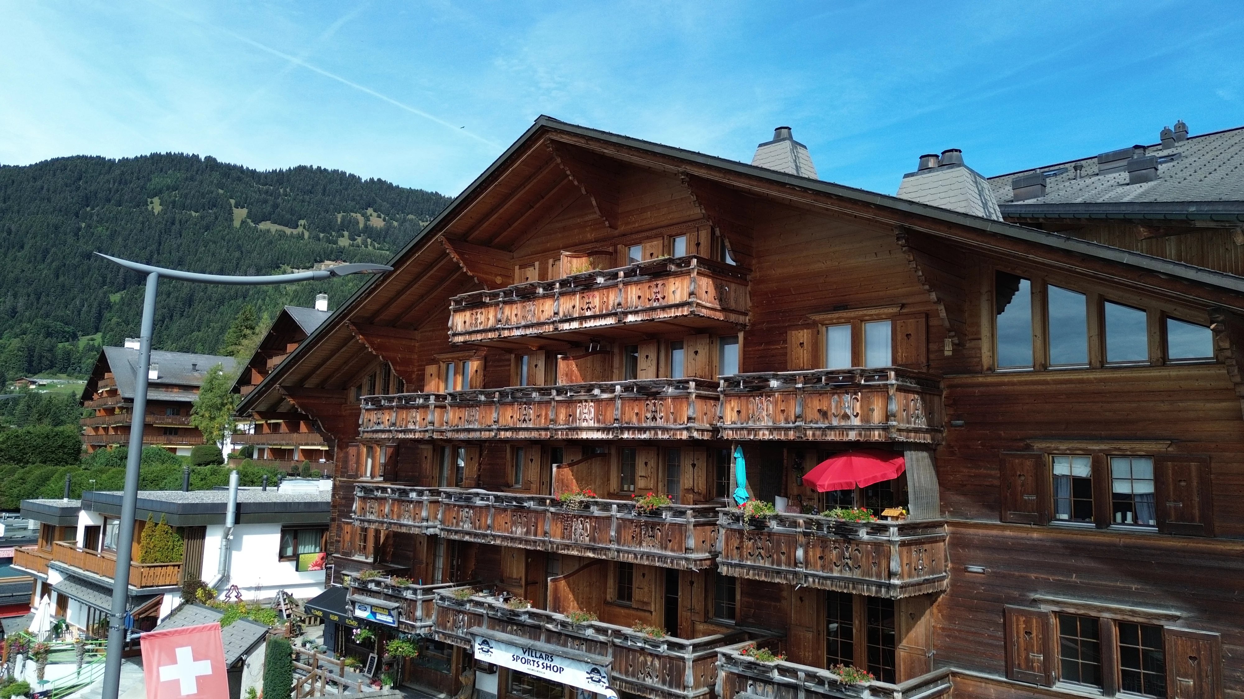 Spacious commercial space in Villars-sur-Ollon, Switzerland