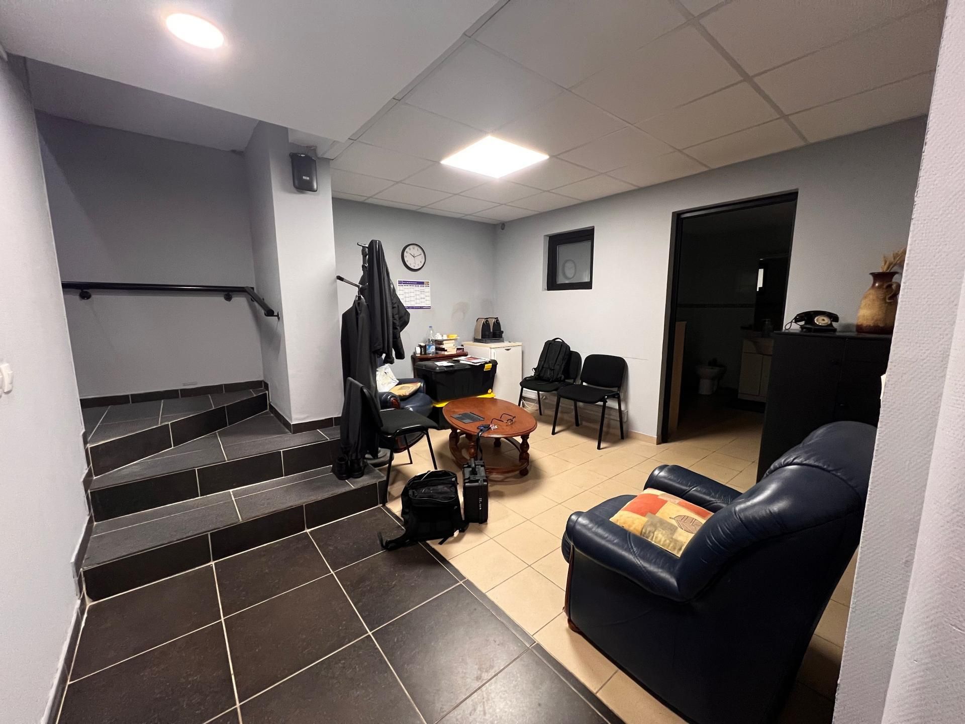 Building for sale in Roubaix, France