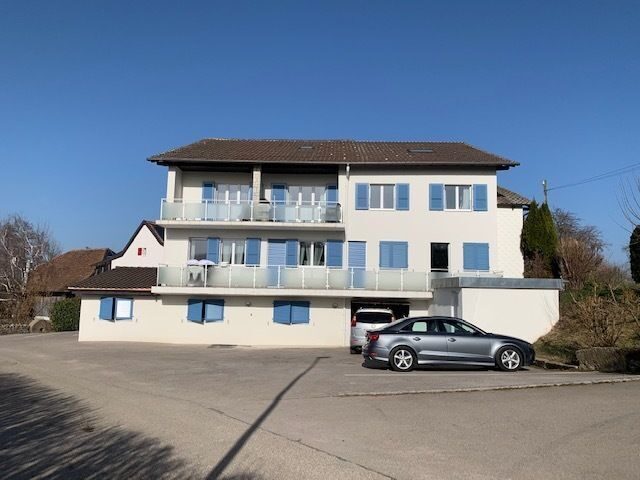 Beautiful building of 8 renovated apartments for sale in Courgenay