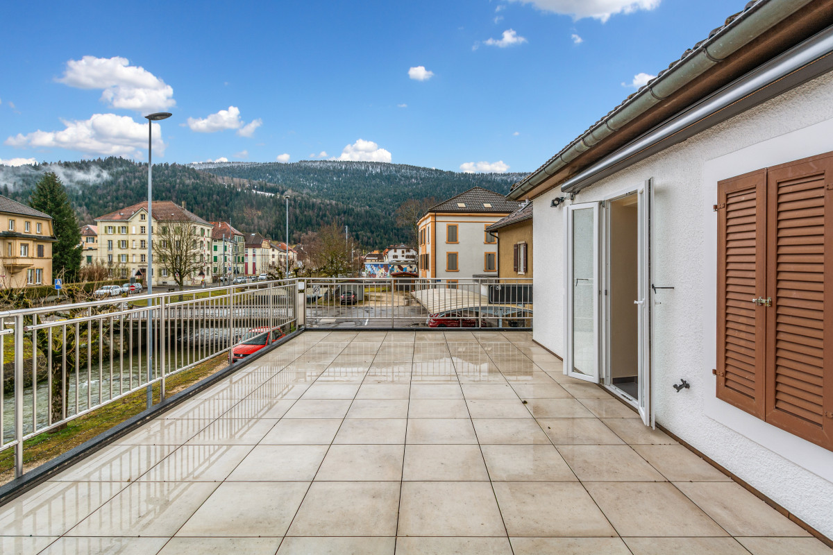 EXCEPTIONAL INVESTMENT PROPERTY – FLEURIER CENTRE