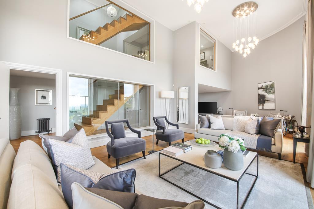 Apartment: for sale in Stanmore