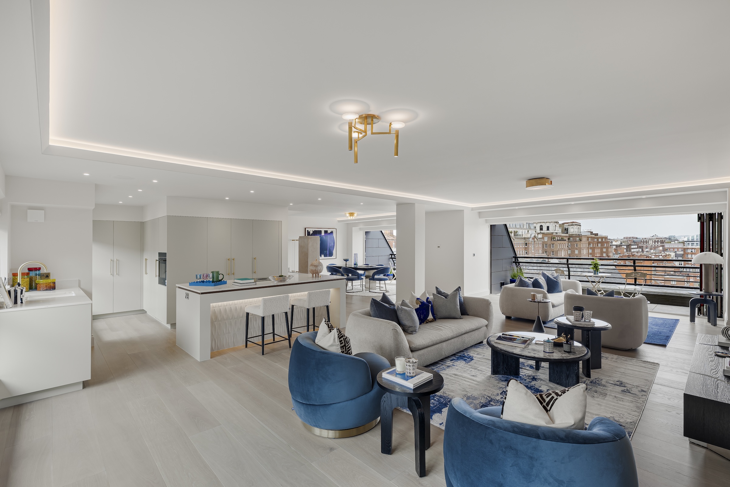 Expansive Mayfair Penthouse with Panoramic Views and 800 sq ft of Outdoor Space