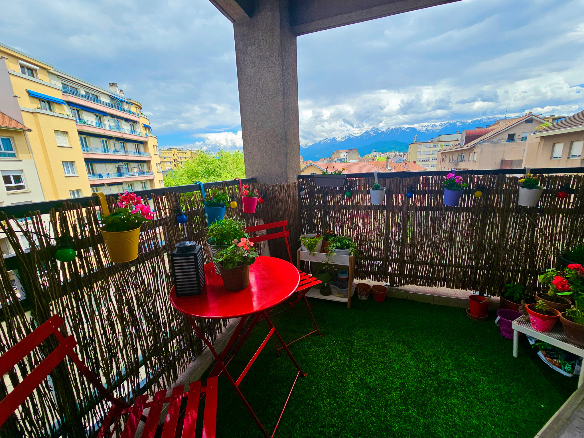 4-room apartment with cellar
