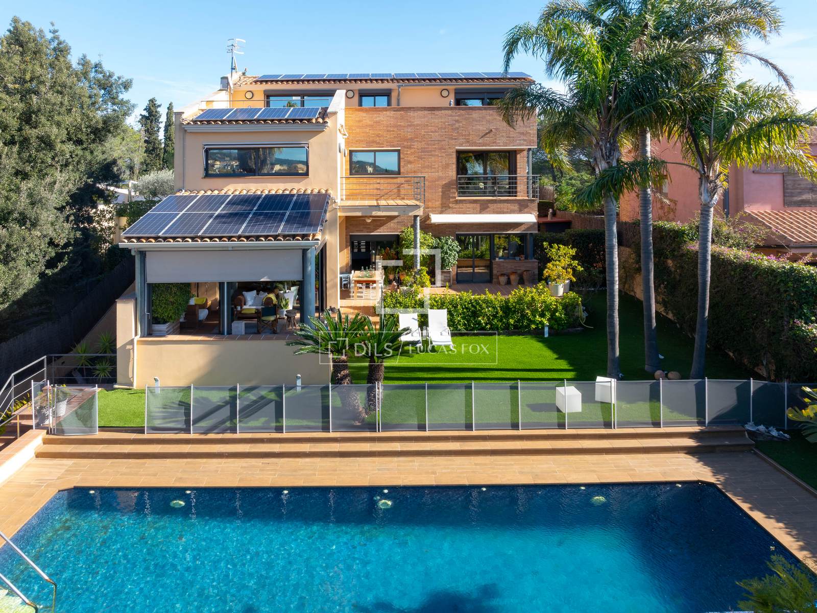 Home for sale in Sant Vicenç de Montalt, Spain