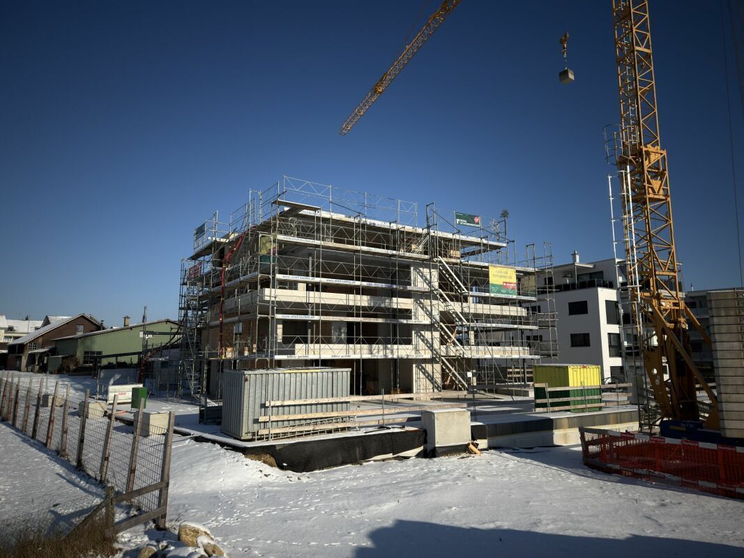 modern 2.5 room new apartment in Bazenheid