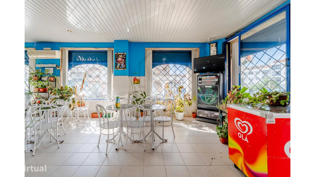 Commercial for sale, Setúbal (Amora, Portugal)