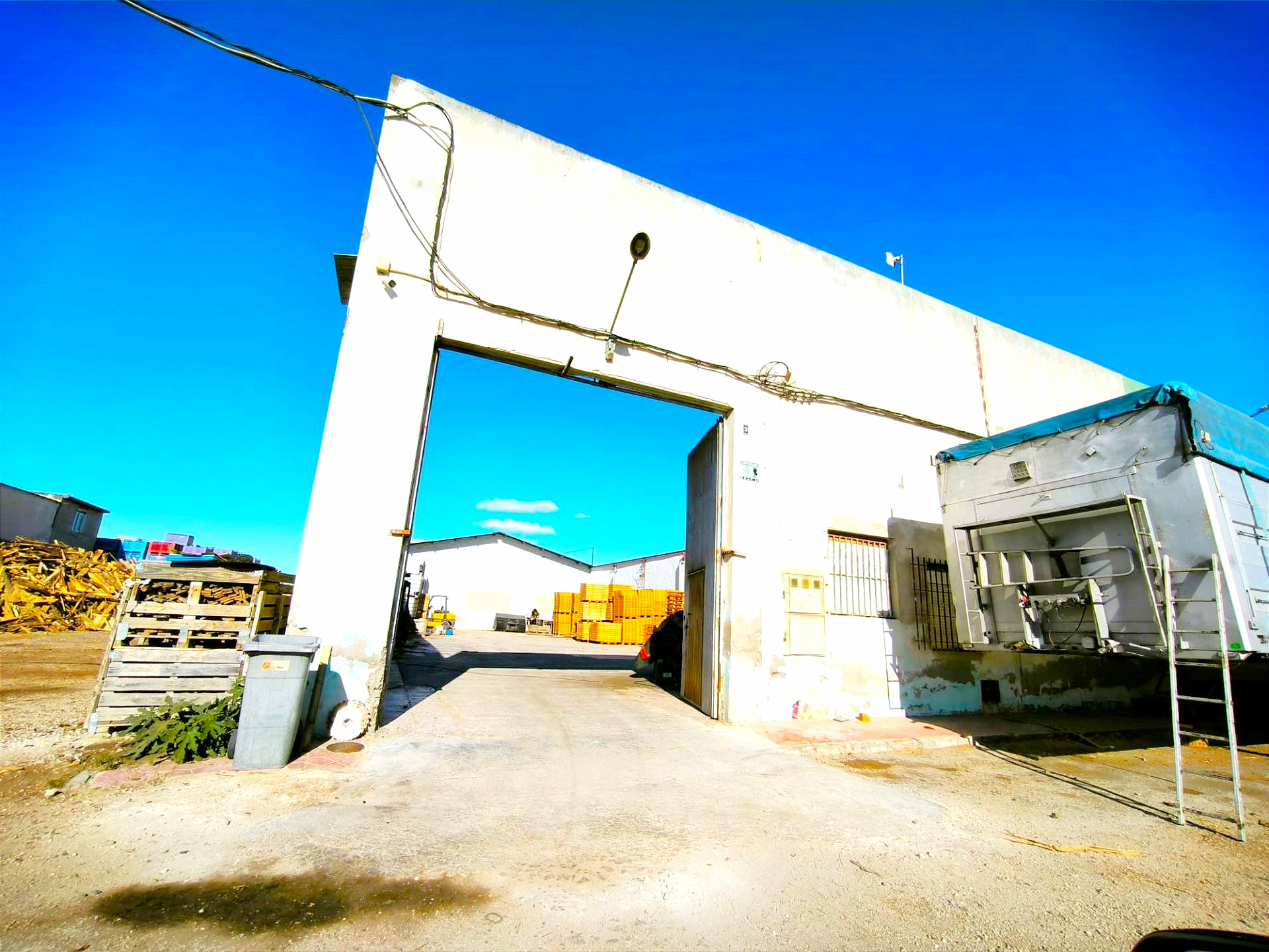 Warehouse in Polígono La Malagueña, Dolores