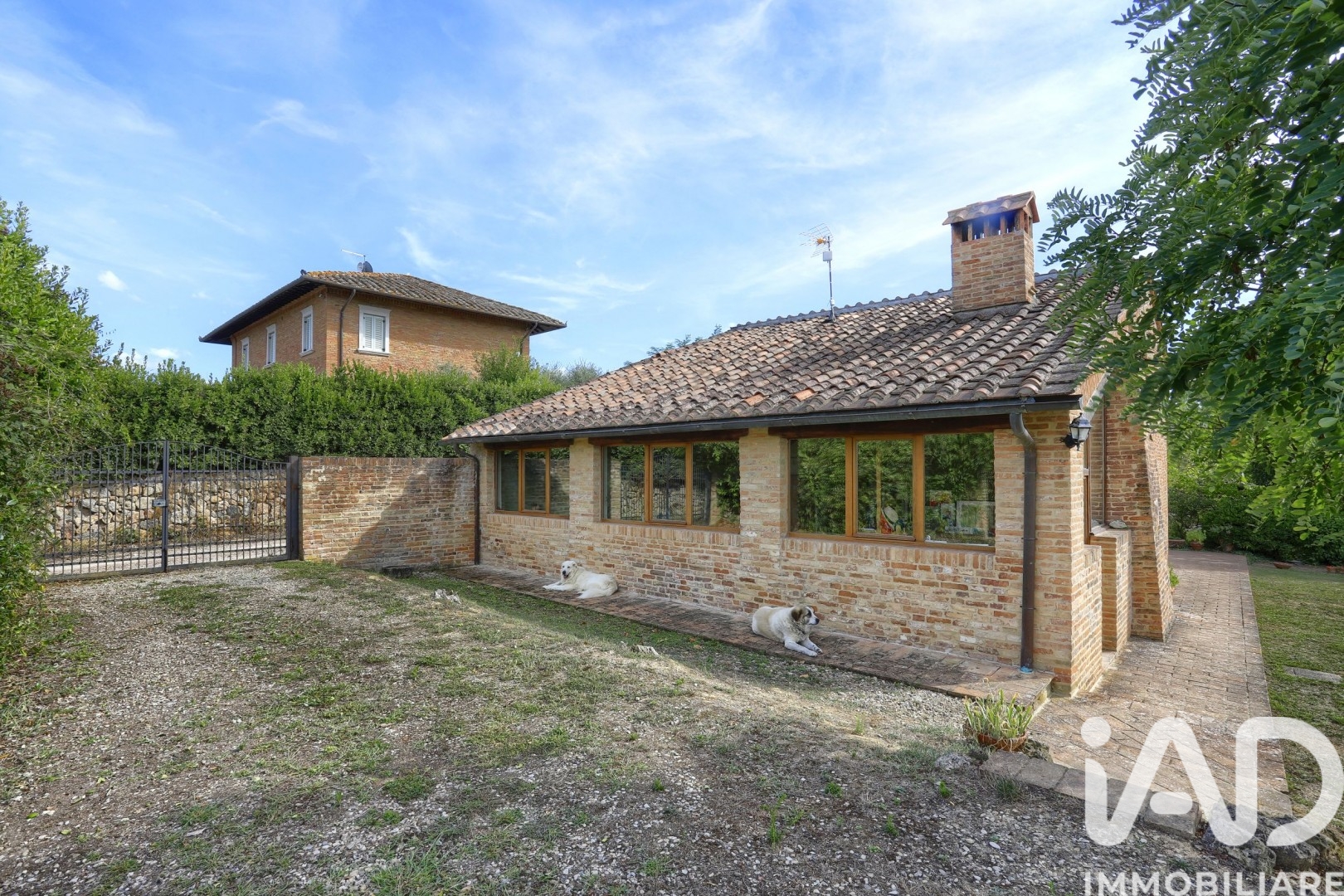 Home for sale, Via Casa al Bosco (Province of Siena, Italy)
