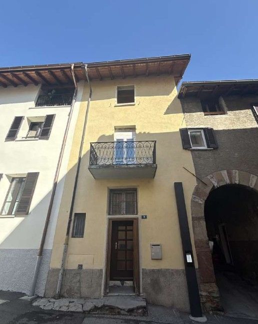 *Abitazione e Rustico*