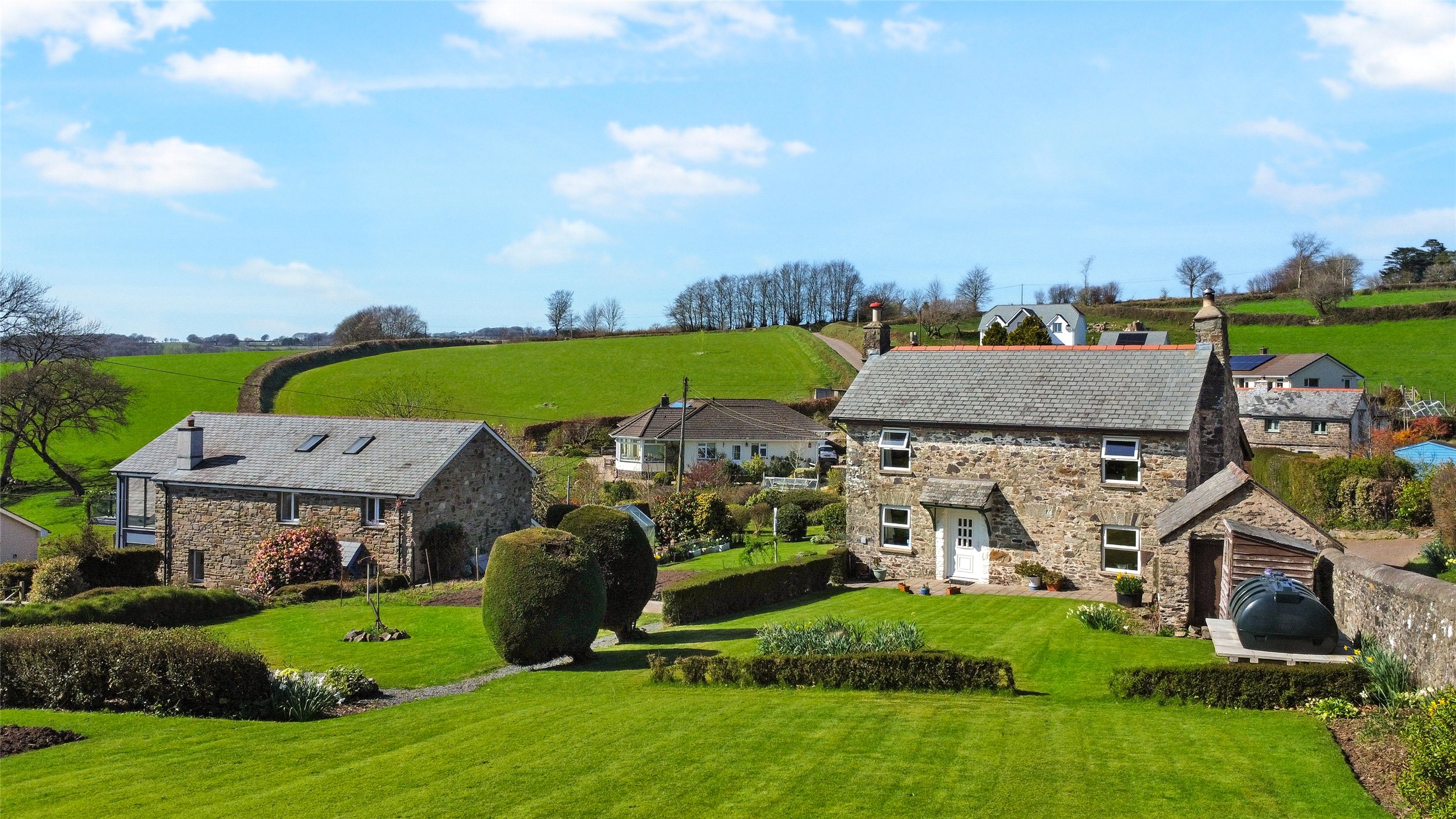 Detached House: for sale in Barnstaple Devon