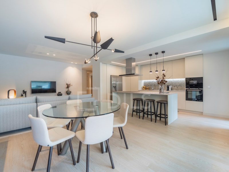 3 bedroom apartment with balcony in new development, Vila Nova de Gaia