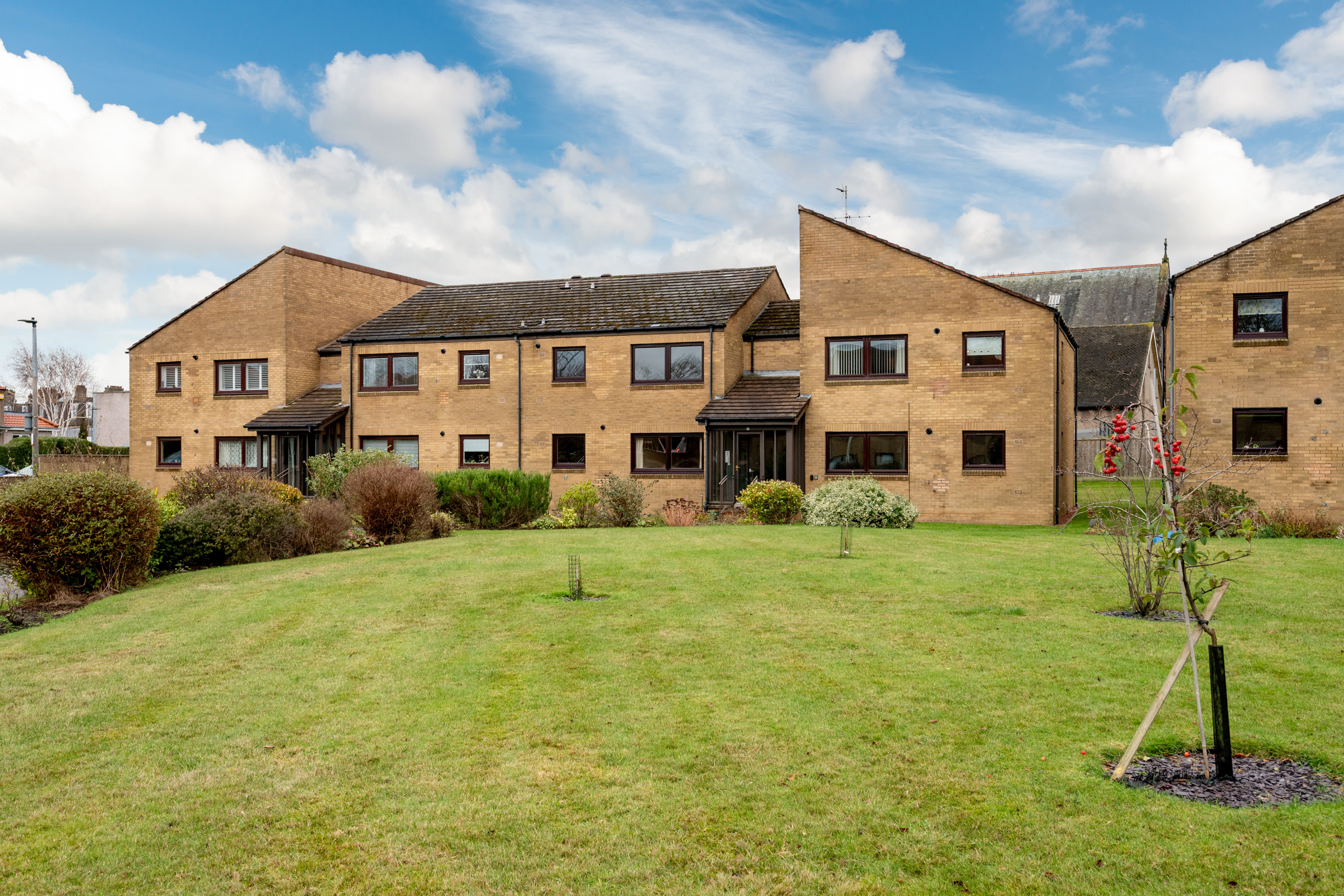 2/1 Clark Place, EdInburgh