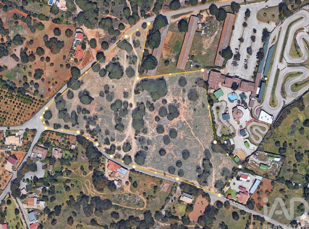 Land in Quarteira of 11540,00 m²