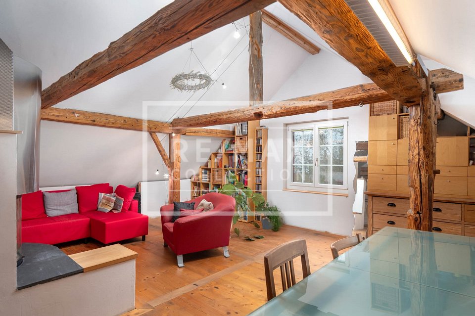 Ein Bijou Ehemaliges Bauernhaus mit modernem Komfort in Horgen zu kaufen Seltene Gelegenheit