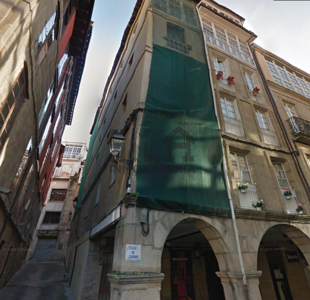 SALE BUILDING CASCO VIEJO