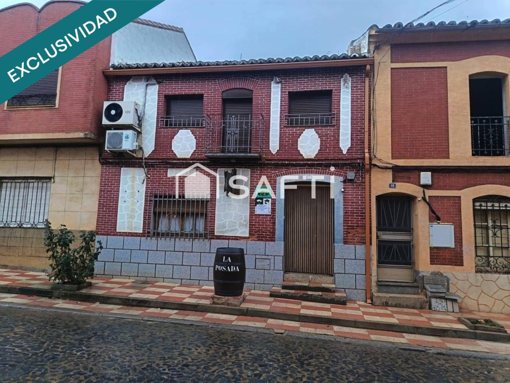 Commercial Premises For sell in Navalucillos, Los in Toledo