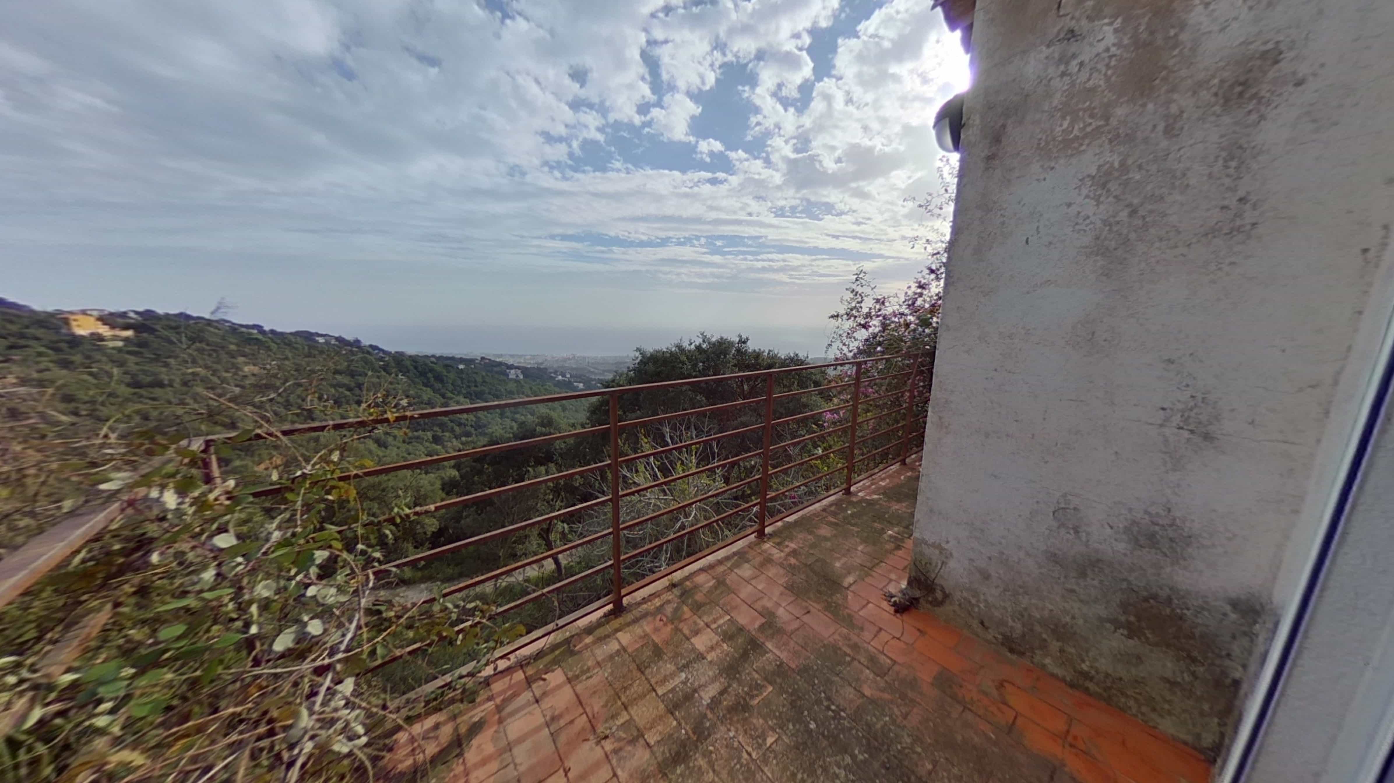 Discover your ideal refuge in Calella