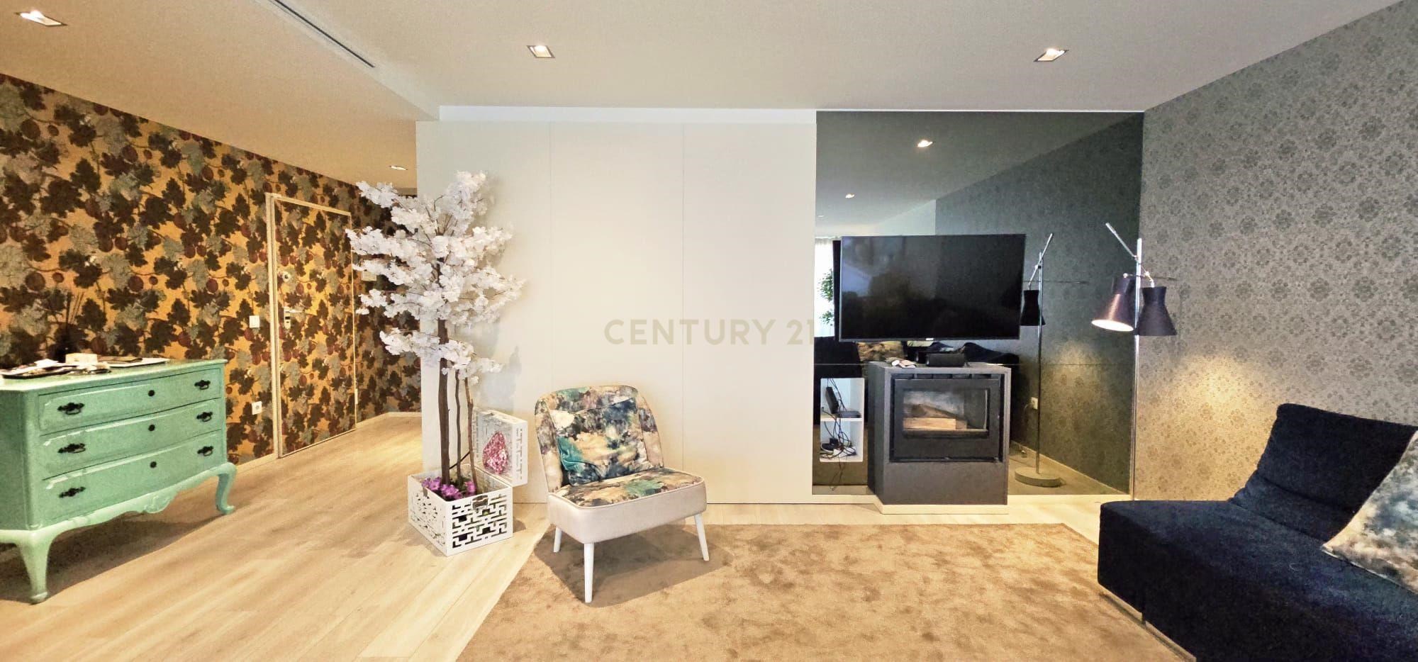 Luxury 3-bedroom apartment in Braga – Ferreiros, prestigious area.