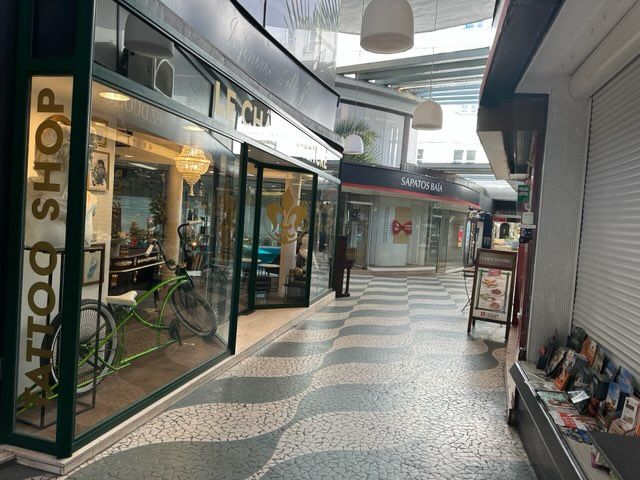 Commercial for sale in Tours, France