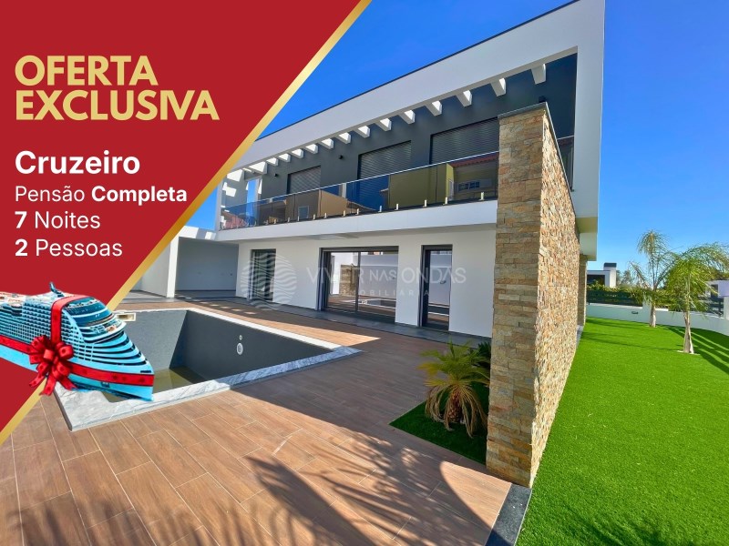 OFFER | House T4 | Swimming Pool | Azeitão - Ready to move in