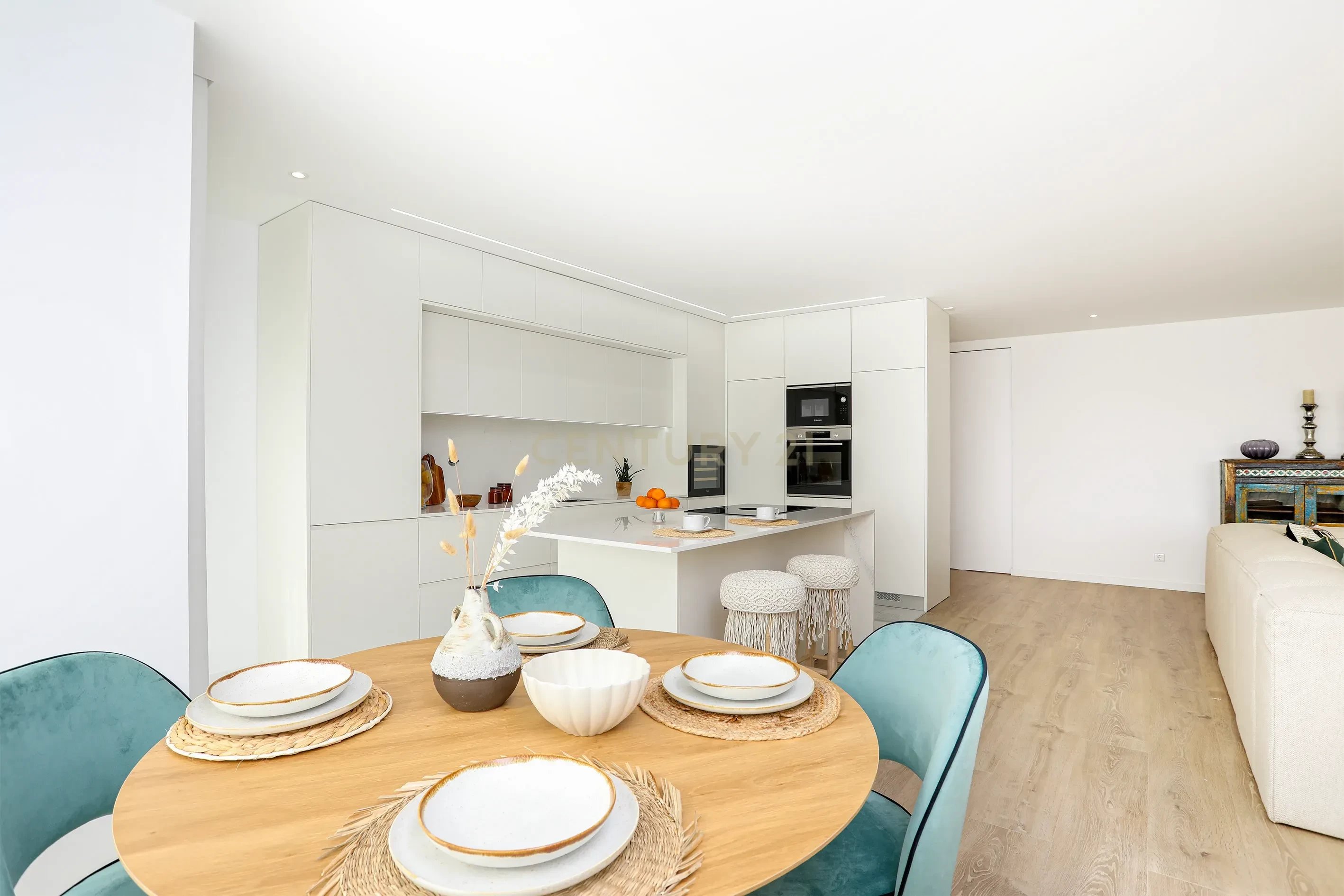 Zeus Development — Modernity and Sustainability in Montijo