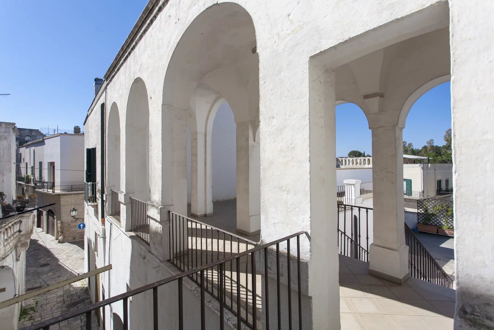 18th-century palazzo wing in Oria, with extraordinary panoramic terraces and a boutique B&B-ready layout