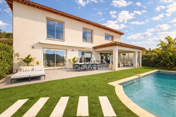 Villa in perfect condition with heated pool