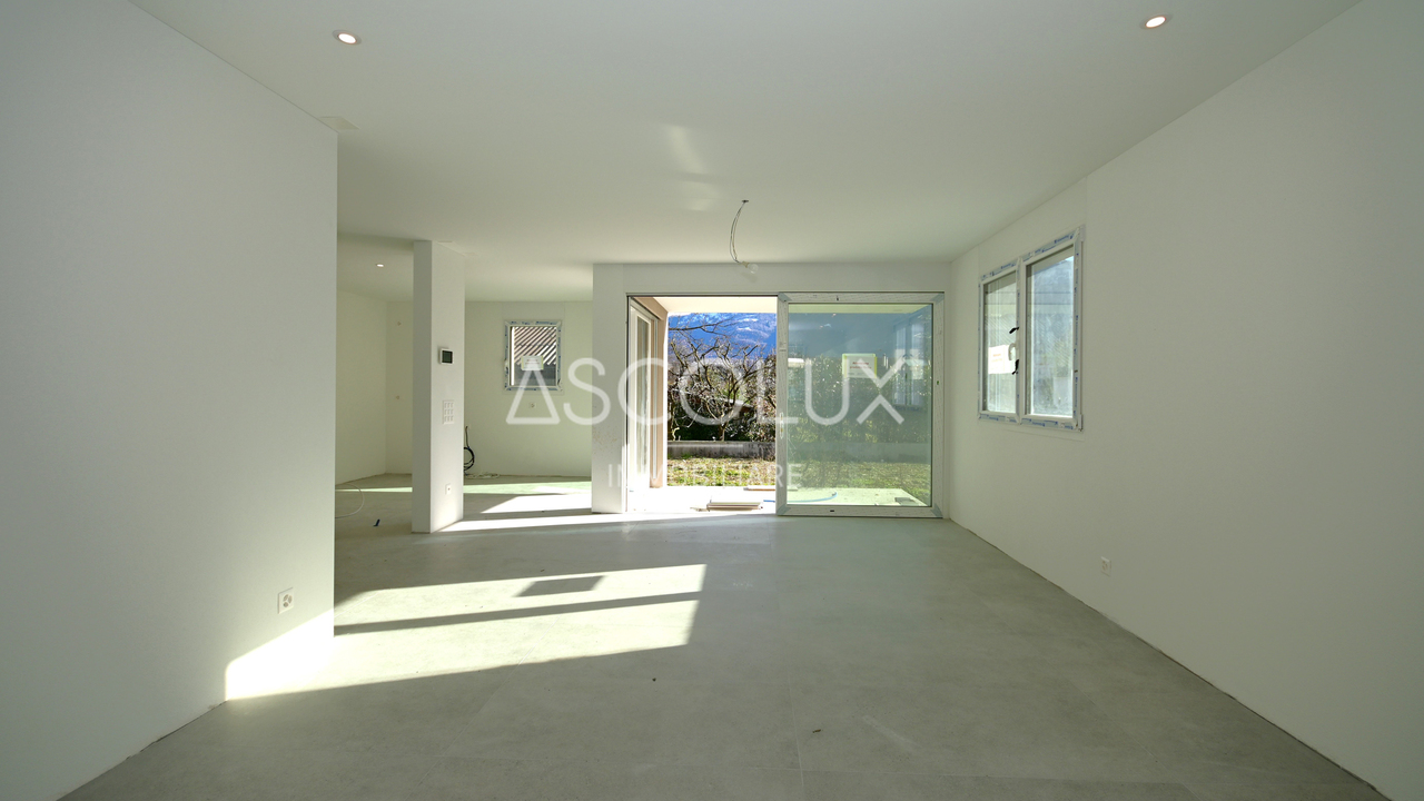 4.5-room single house plus largest hobby room | Haus mit 4.5 Zimmern plus grossem Hobbyraum