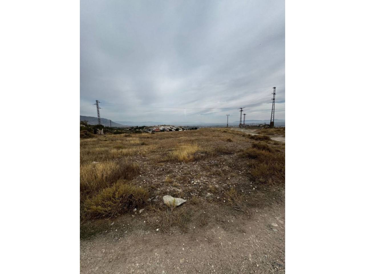 Land Plot for sale, Poeta León Felipe (Baza, Spain)