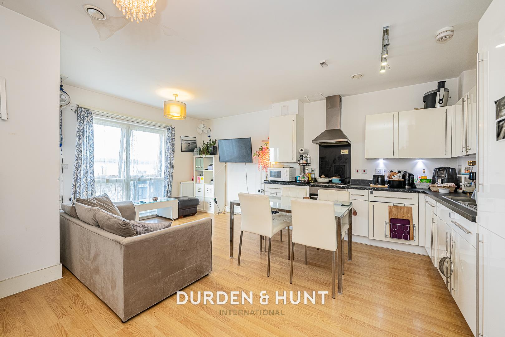 Condo for sale in Romford, United Kingdom