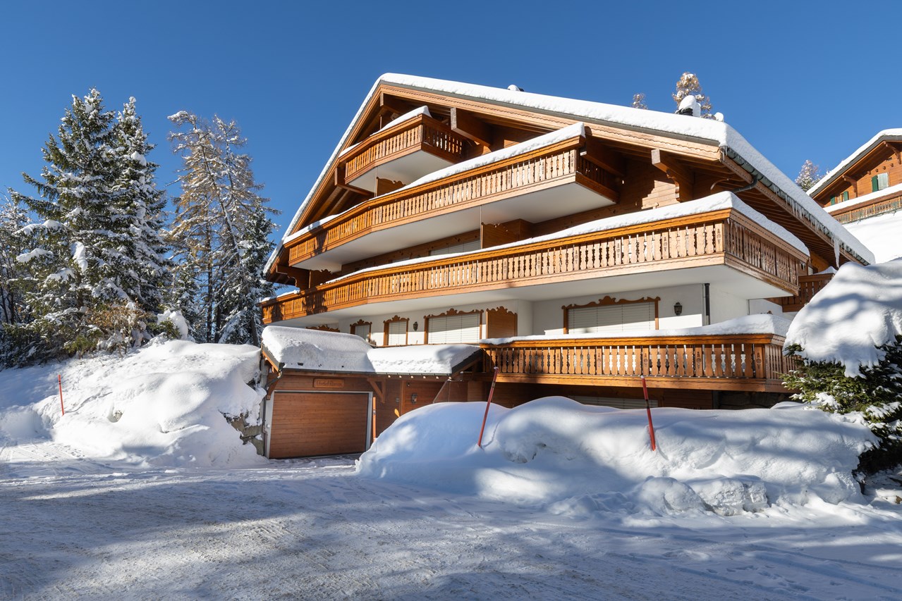 Bright apartment in Crans-Montana