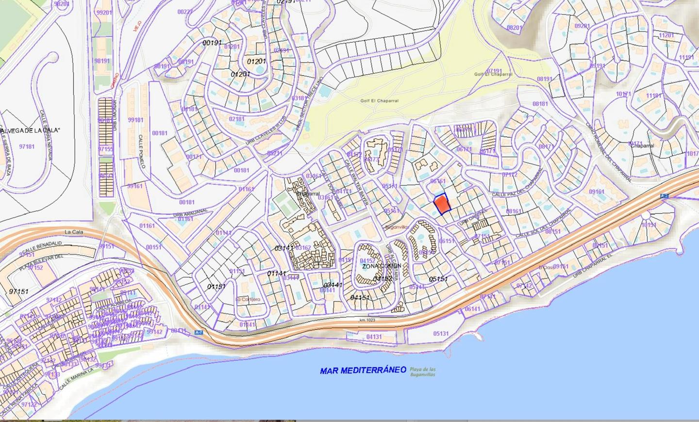 Unique! Building urban plot of 1000 m² in Chaparral (Mijas).