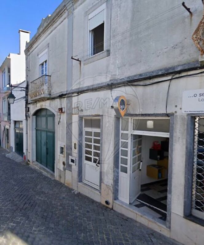 Building for sale in Palmela, Portugal