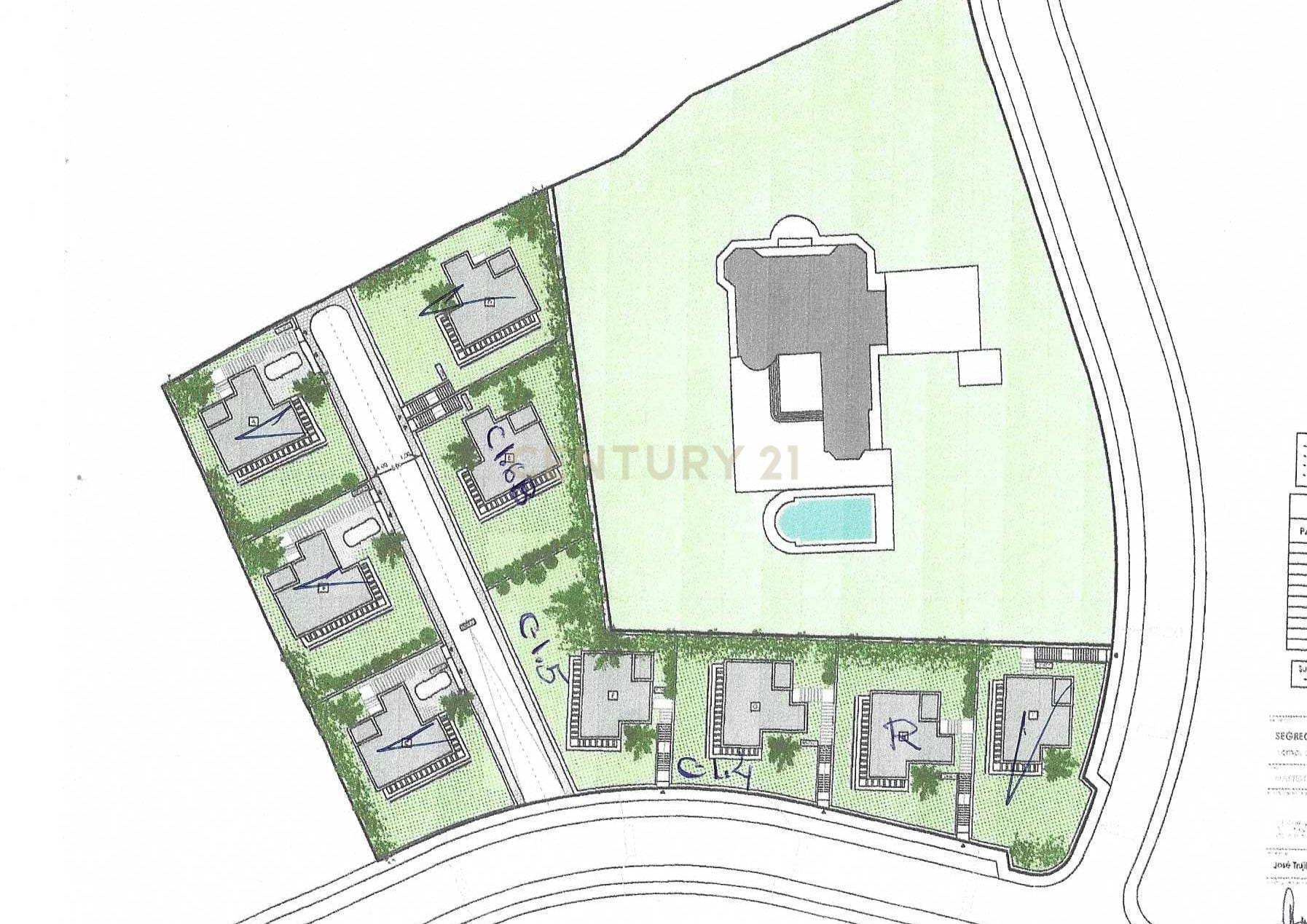 Land for sale in Los Pacos, Fuengirola – 400 m²