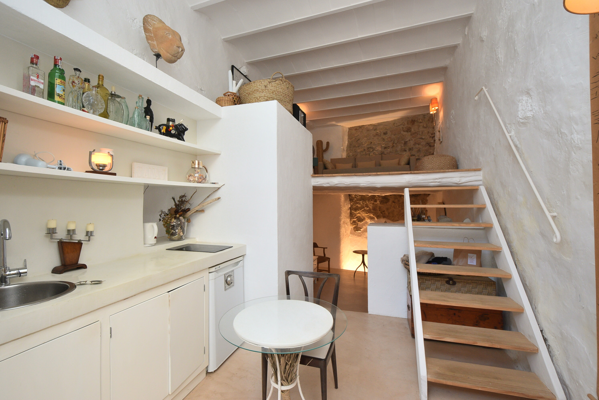 Charming loft, perfectly restored and furnished in Ibiza Dalt Villa