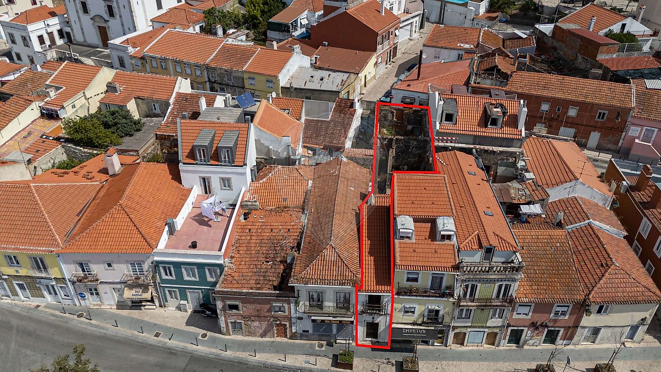 Building for sale in Odivelas, Portugal