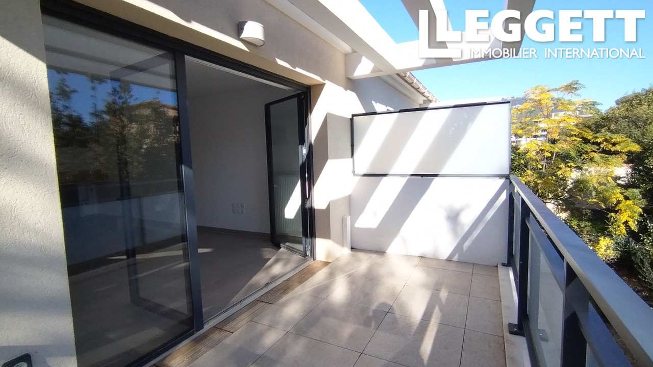 Cap Brun, 1-bedroom apartment of 44m², terrace, secure 2021 residence, quiet location, private parking space i