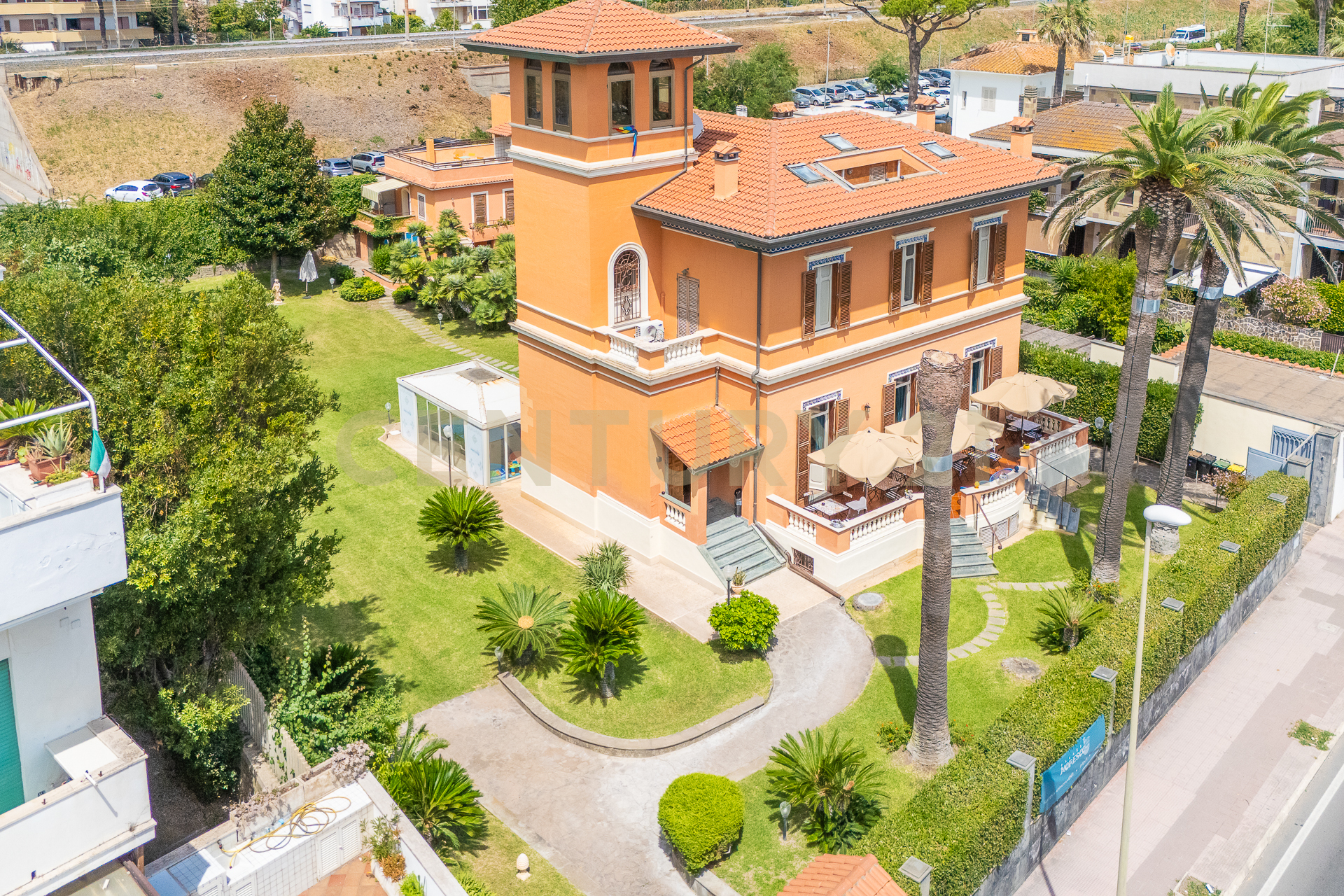 Home for sale, Via Aurelia, 393 (Santa Marinella, Italy)