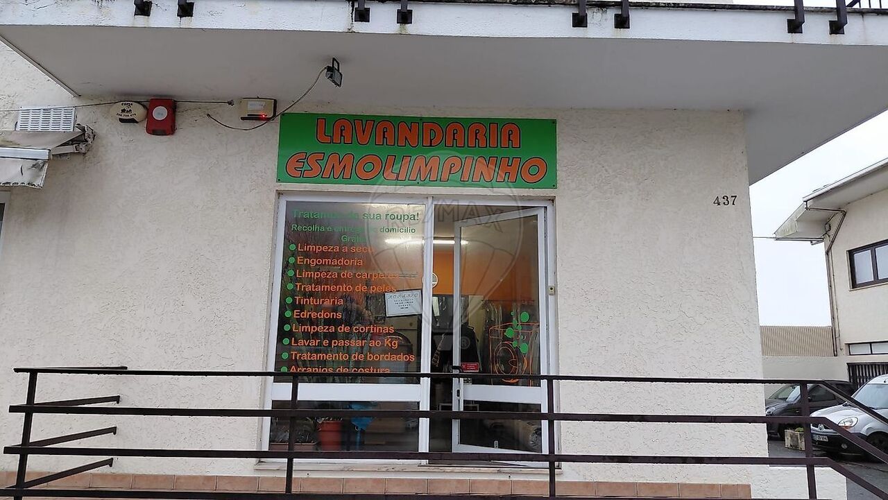 Commercial for sale in Esmoriz, Portugal