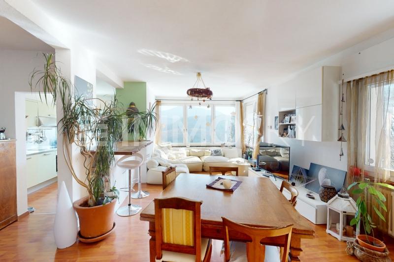 Beautiful semi-detached house on the edge of the forest