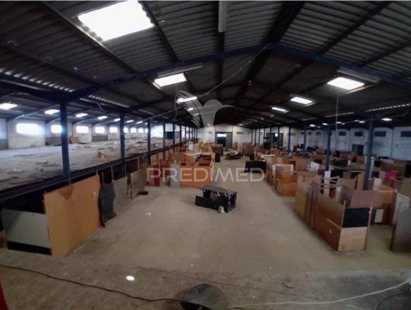 Industrial Warehouse in Sintra – Boavista | Excellent Investment Opportunity