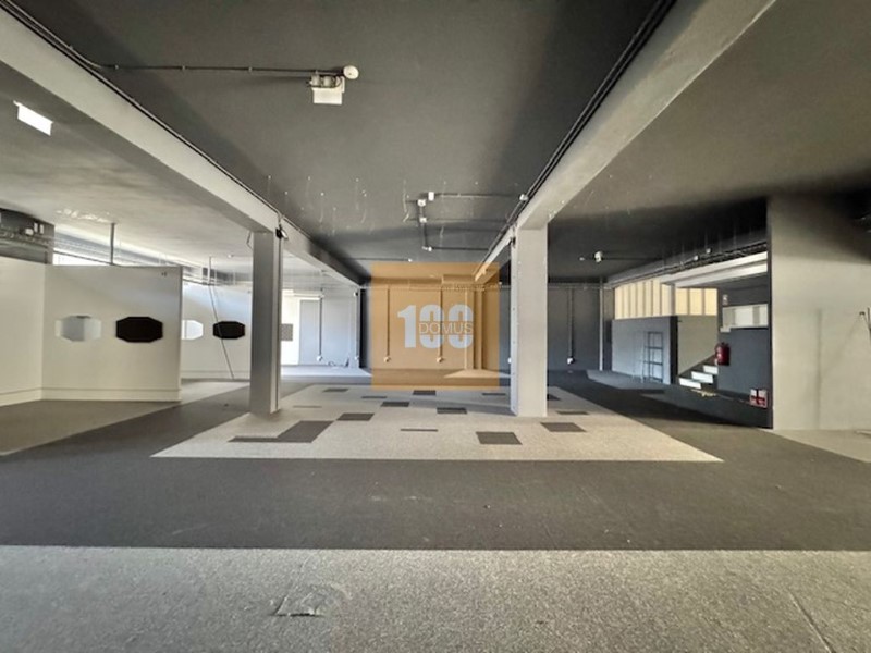 Store in the center of Porto