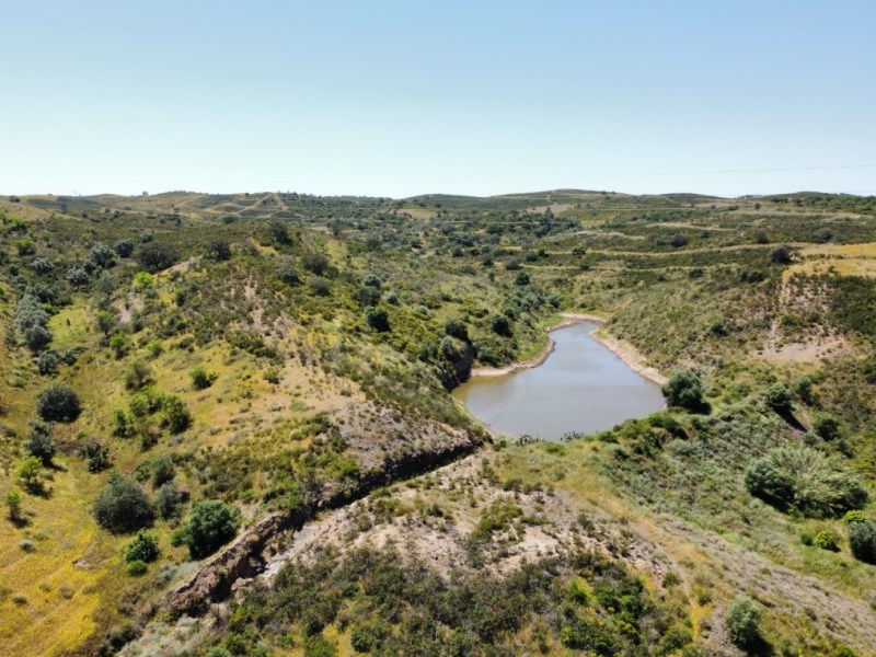 Land with 128,000 m2 of area in Castro Marim (Botelhas), near the Beliche dam, Algarve