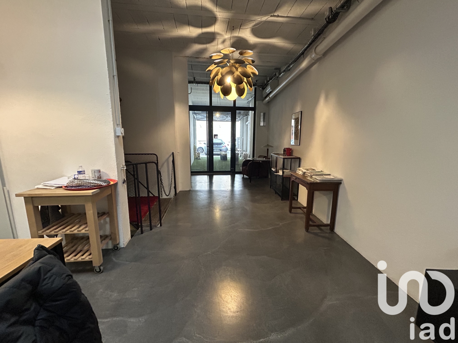 Building for sale in Toulon, France