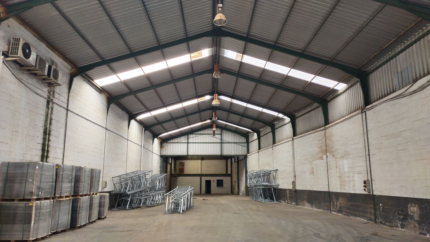 Industrial Warehouse for sale Seville